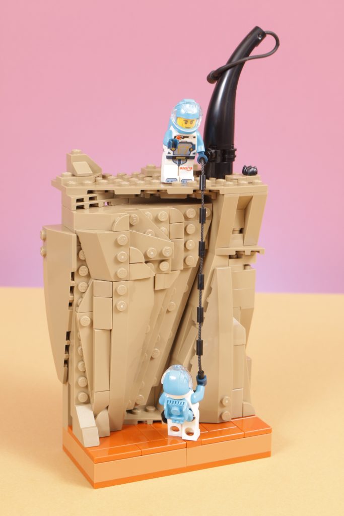 How to LEGO – Building space terrain part II step by step guide 55 683x1024