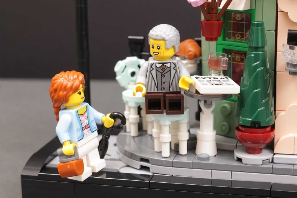 LEGO Icons 10362 French Cafe review not really for minifigures 7 1024x683