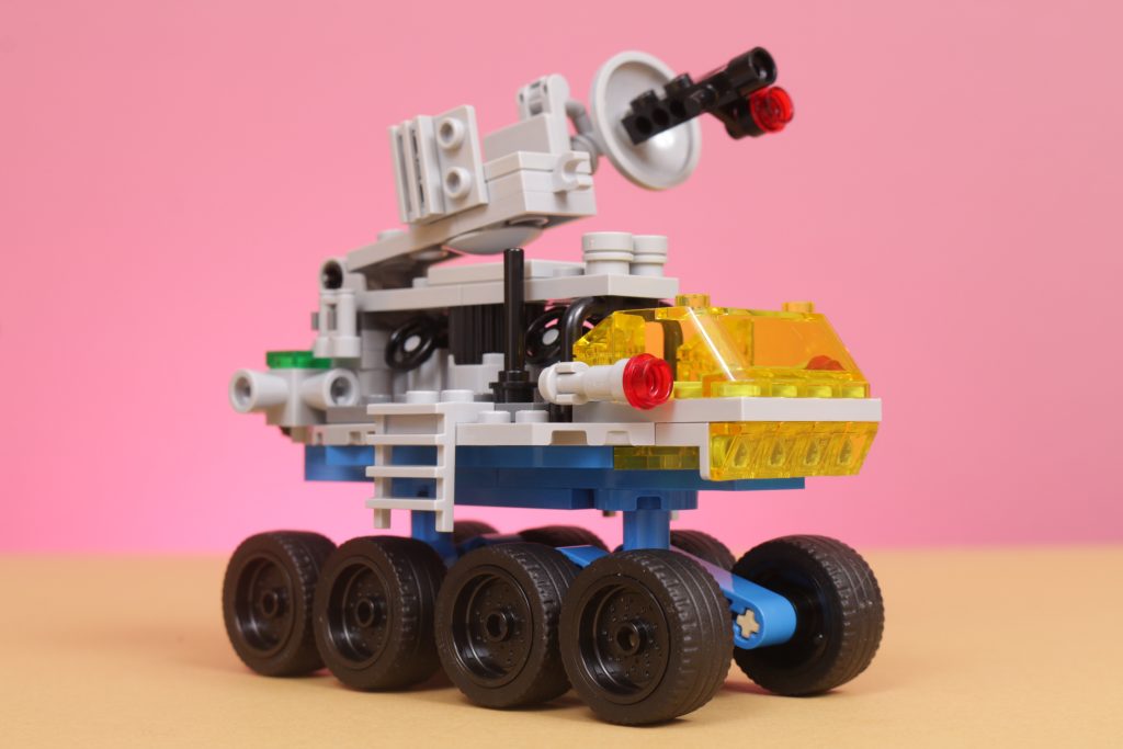 LEGO 40712 Micro Rocket Launchpad gift with purchase review 7 1024x683