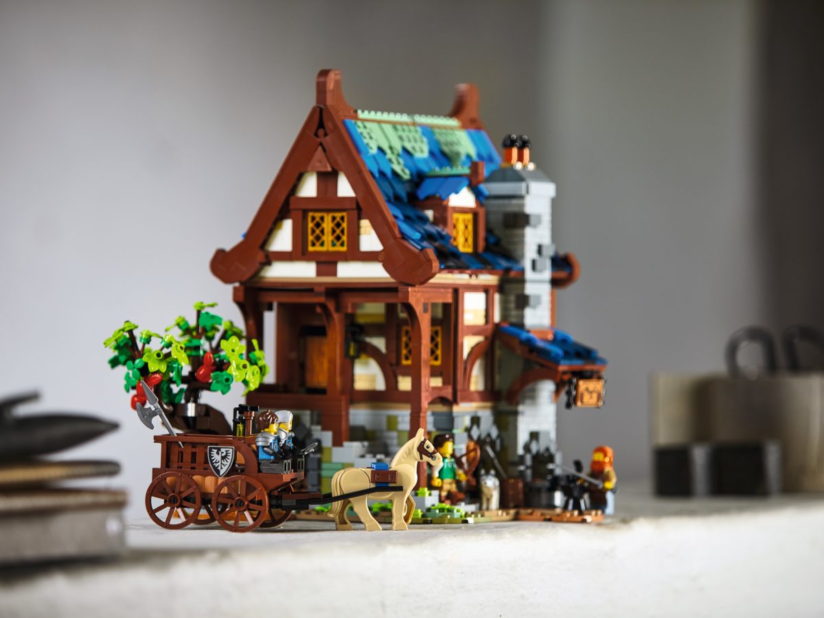 John Lewis slashes price of 21325 Medieval Blacksmith in latest LEGO sale