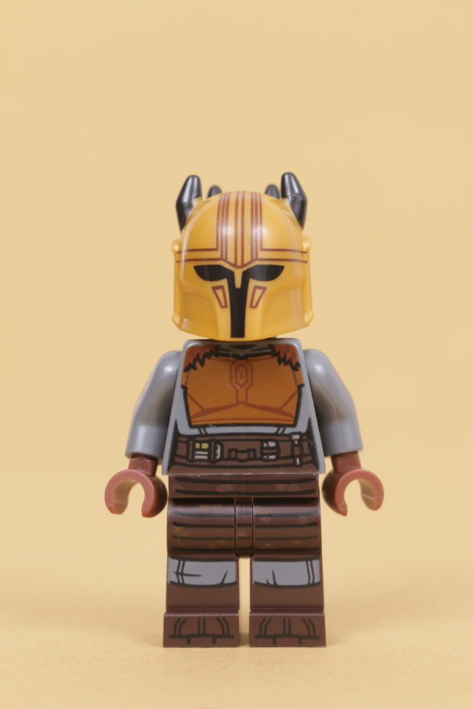 LEGO Star Wars 75319 The Armorers Mandalorian Forge review 59
