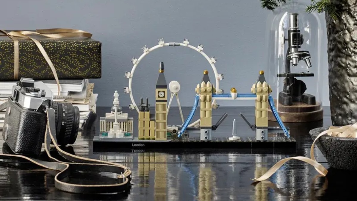 LEGO Architecture needs to choose between old favourites or something entirely new