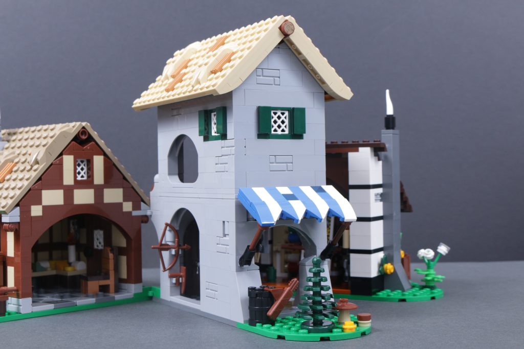 LEGO Icons 10332 Medieval Town Square recolour 17 1024x683