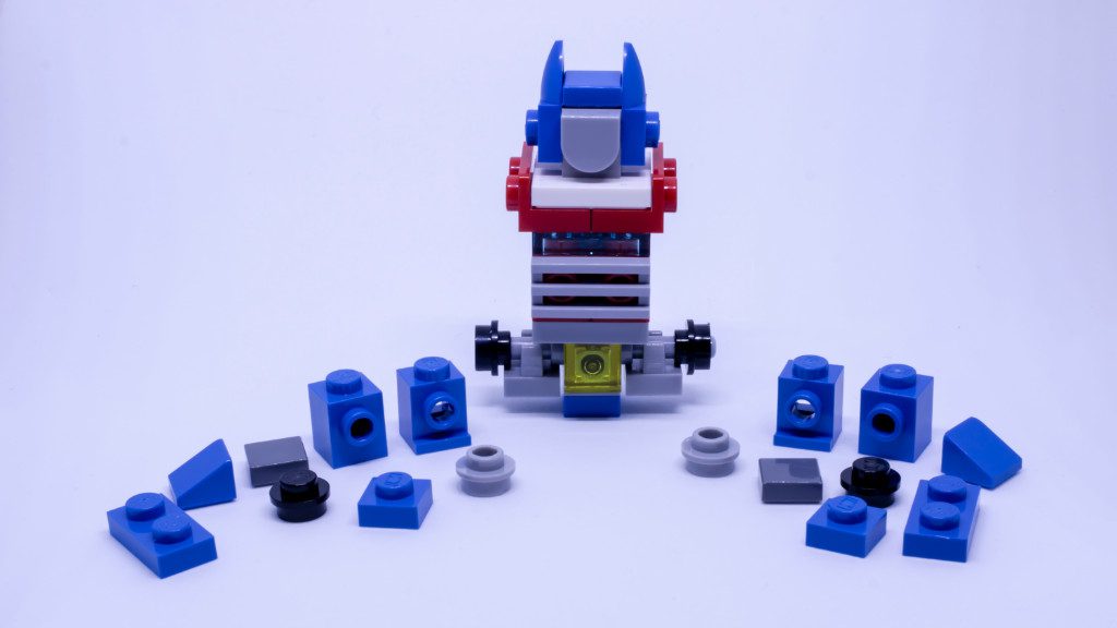 LEGO Optimus Prime instructions 4 1024x576