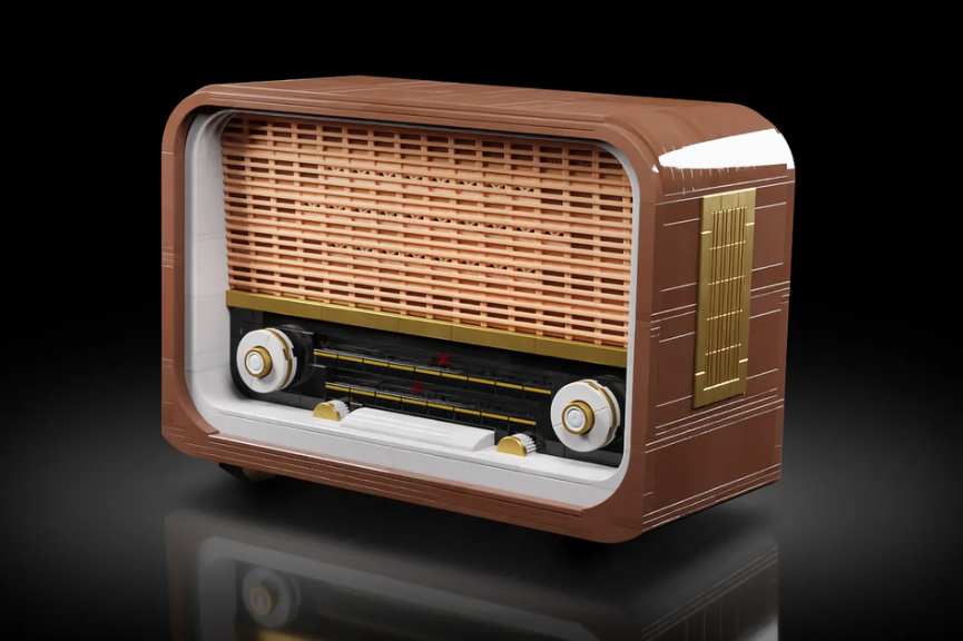 LEGO Ideas Vintage Radio 6