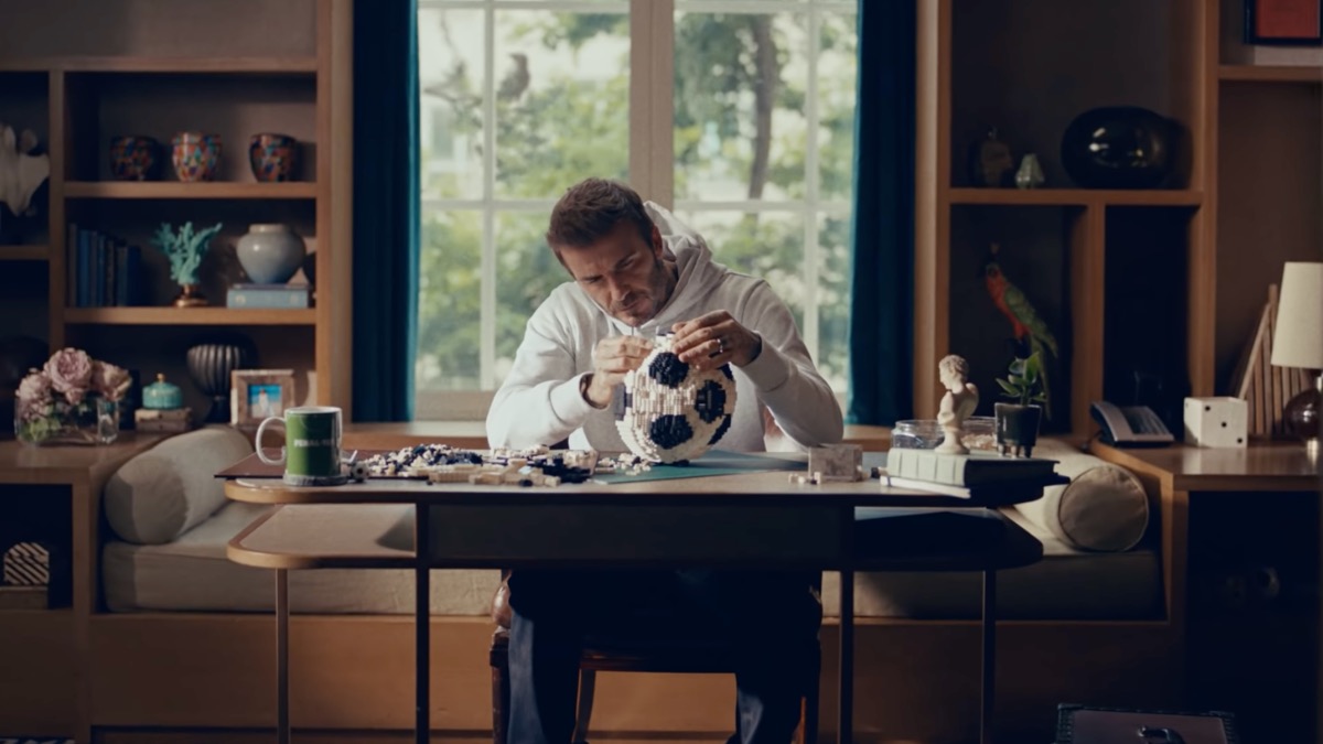 David Beckham builds giant LEGO football for FIFA 22