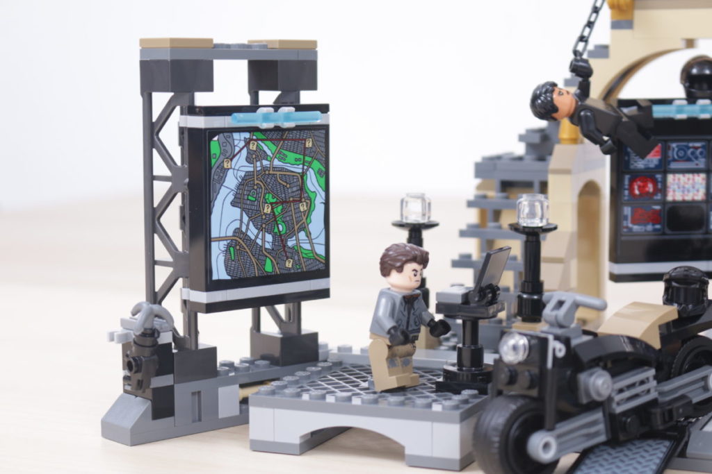 LEGO Batman 76183 Batcave The Riddler Face off review 5 1024x683