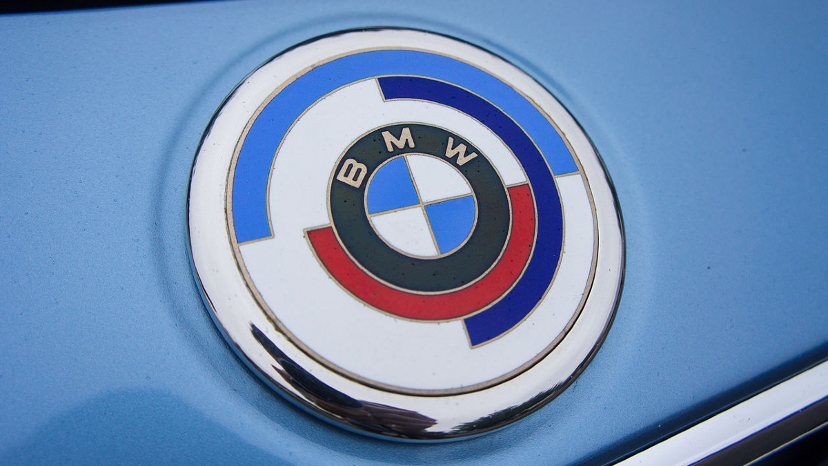First LEGO Speed Champions 2024 rumours include BMW debut