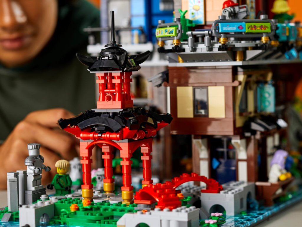 71741 LEGO NINJAGO city gardens shrine