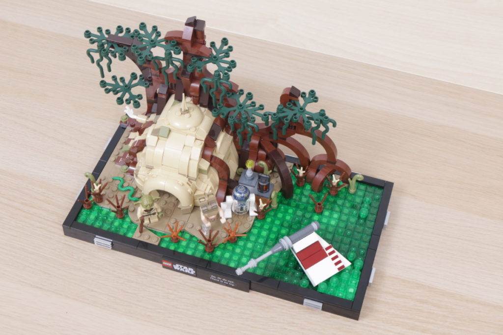 LEGO Star Wars 75330 Dagobah Jedi Training review 5 1024x683
