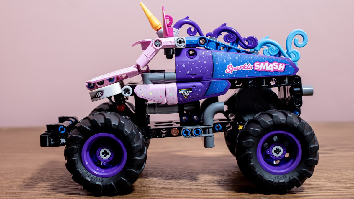 42220 Monster Jam Sparkle Smash 3 1200x675