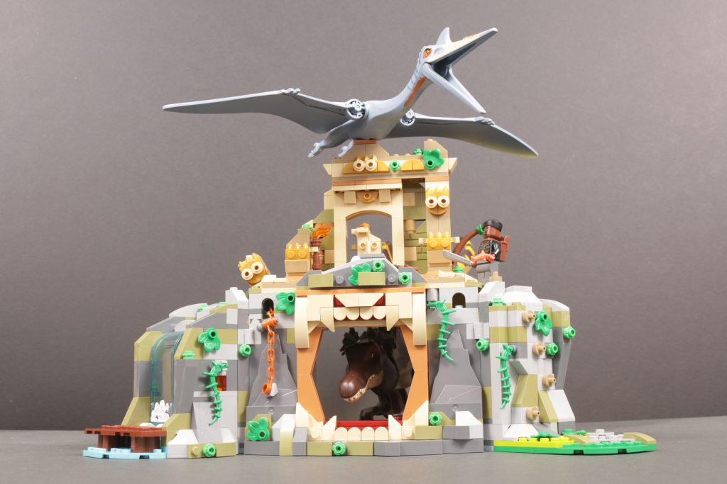 LEGO Jurassic World 79676 Spinosaurus Quetzalcoatlus Air Mission review 14 1024x683