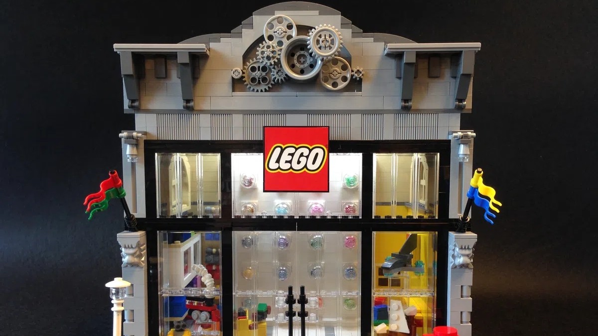 The first BrickLink Designer Program Round 2 project has been funded already