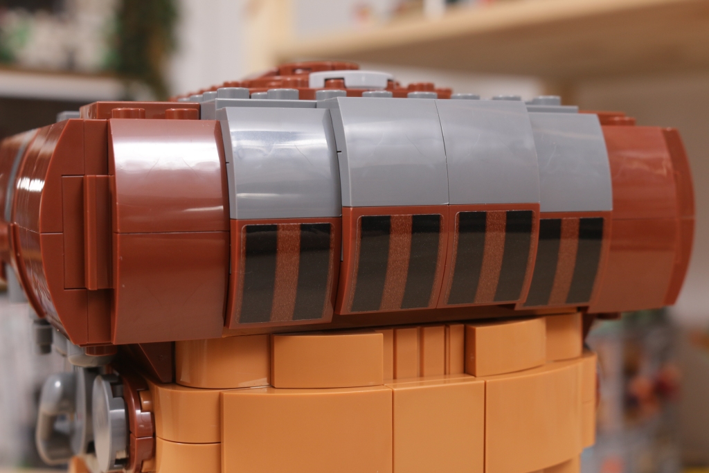 LEGO Star Wars 75351 Princess Leia Boushh Helmet review 17 1024x683