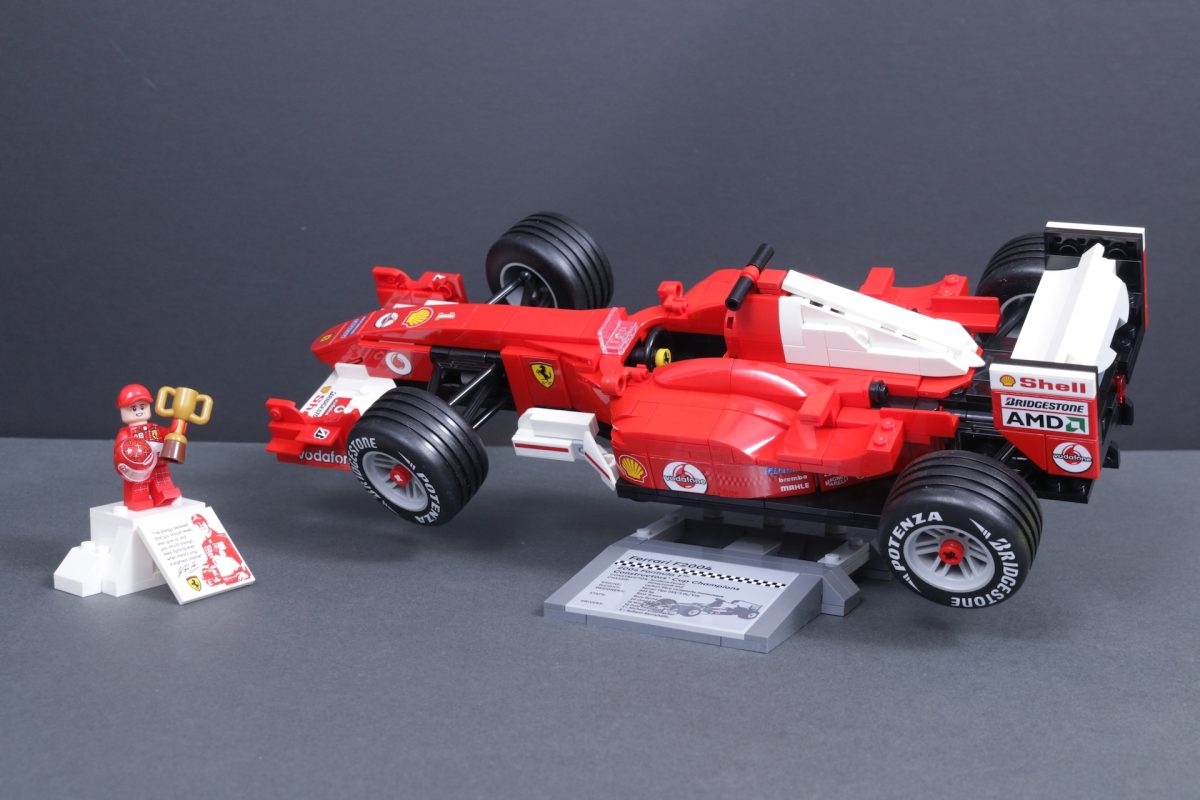 LEGO Icons Ferrari 11375 F2004 Michael Schumacher review 1 1200x800