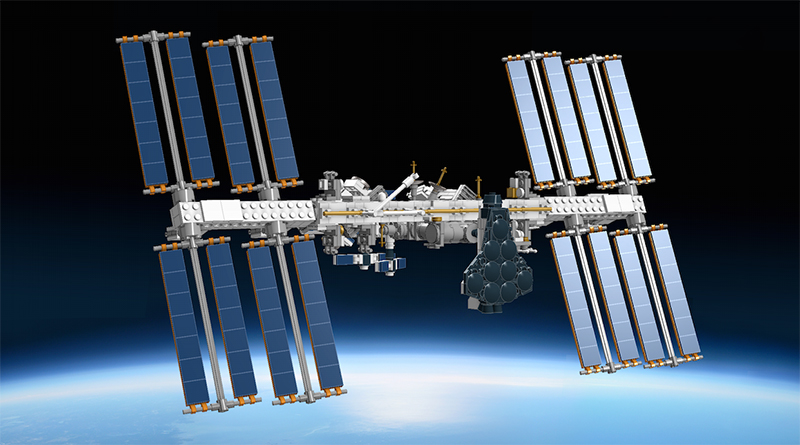 Earn double VIP points on LEGO sets from galaxies near and far this month