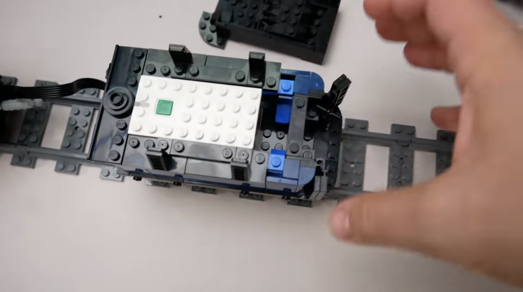 RACINGBRICK LEGO Ideas 21344 The Orient Express Train motorisation 6 1024x573