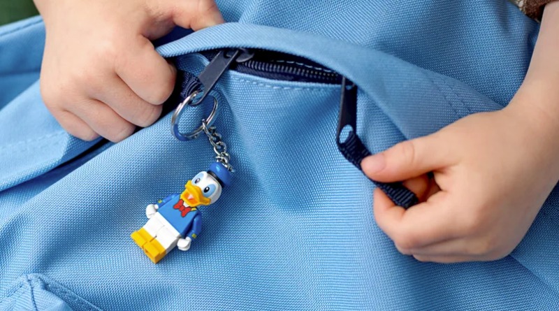 LEGO Donald and Daisy Duck keychains coming soon