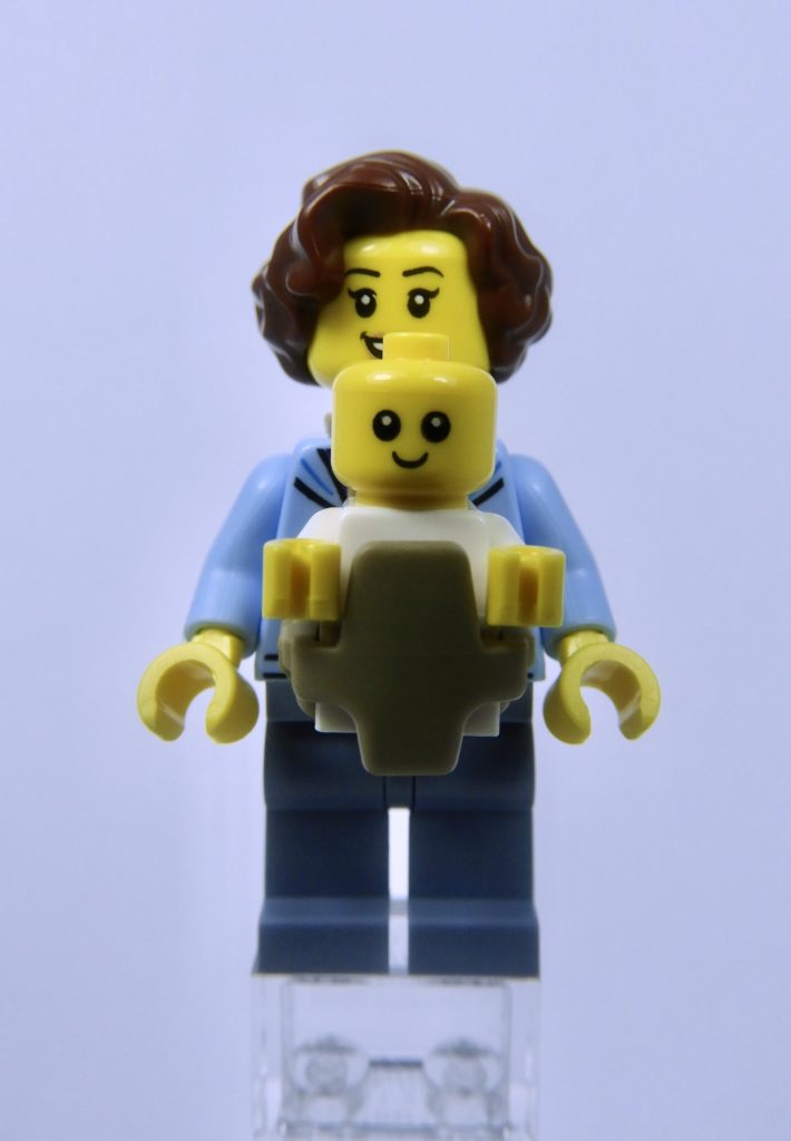 LEGO CITY 60292 Town Center Minifigure Mother and Baby