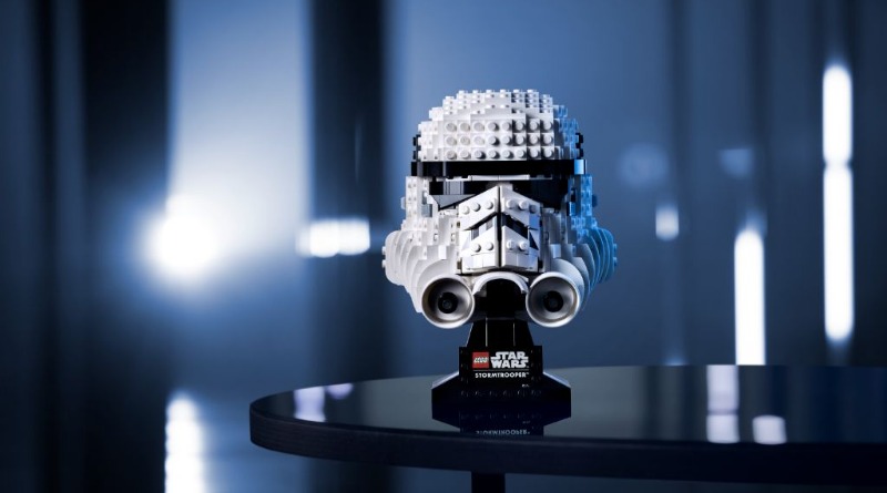 Two LEGO Star Wars helmets are retiring this year – but one will be available into 2022