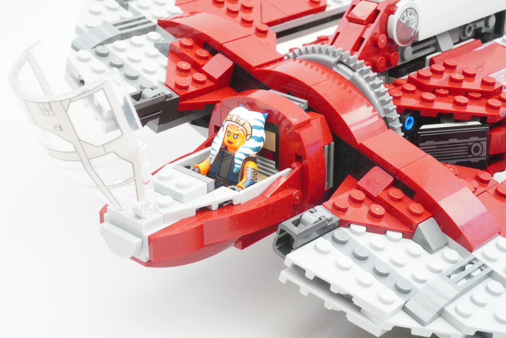 LEGO Star Wars 75362 Ahsoka Tanos T 6 Jedi Shuttle Review 31 1024x683