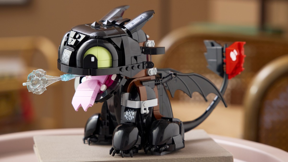 LEGO Toothless was always going to be chibi, not cinematic