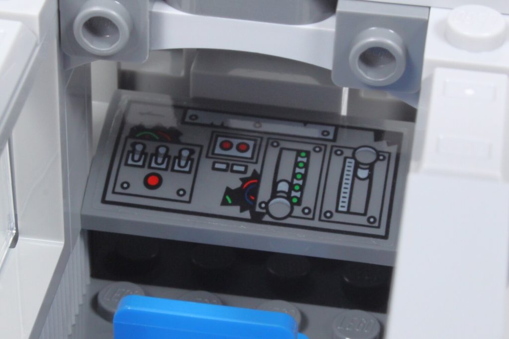 lego marvel 76321 Spider Man vs. Doc Ock Subway Train Scene review 12 1024x683