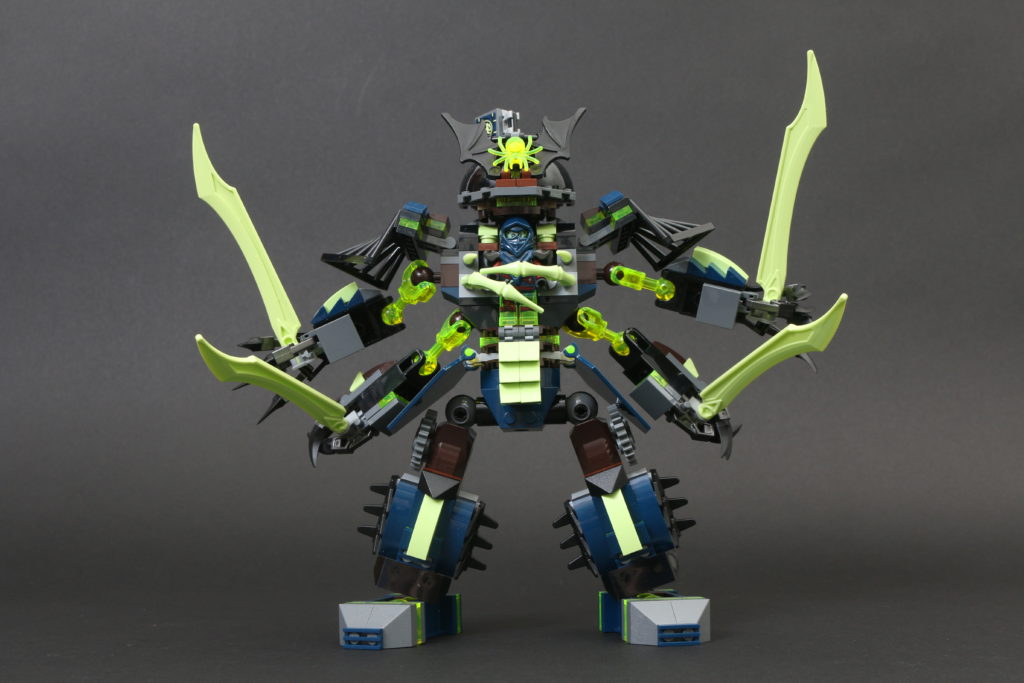 LEGO NINJAGO Legacy 71738 Zanes Titan Mech Battle review 36