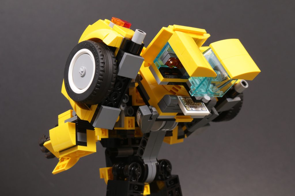 LEGO Icons Transformers 10338 Bumblebee review 12 1024x683