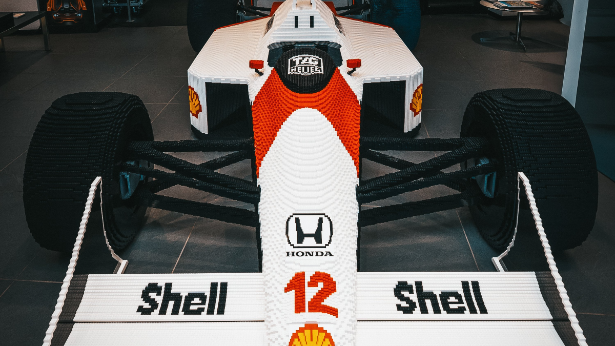 Life-size LEGO Icons 10330 McLaren MP4/4 officially revealed 