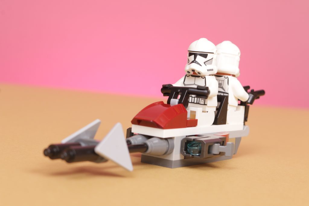 LEGO Star Wars 75372 Clone Trooper Battle Droid Battle Pack alt build 4 1024x683