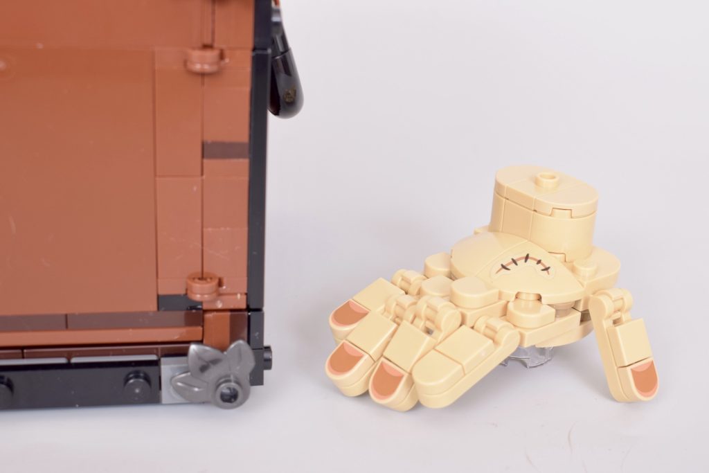LEGO Wednesday Things Apartment review 2 1024x683