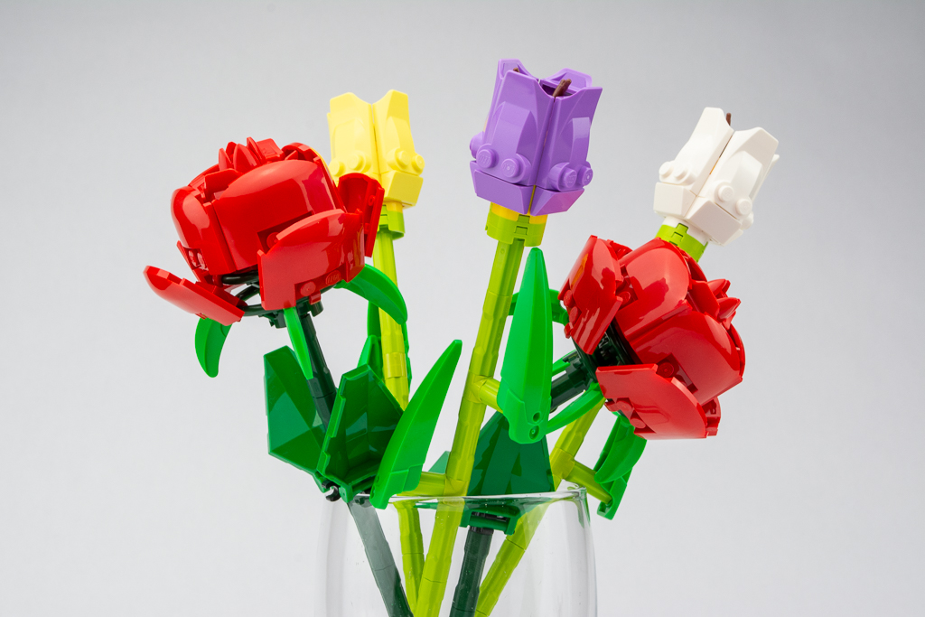LEGO Review Roses 08
