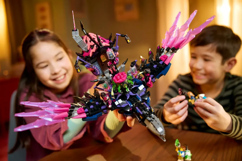 LEGO DREAMZzz 71478 The Never Witchs Midnight Raven Lifestyle  1024x681