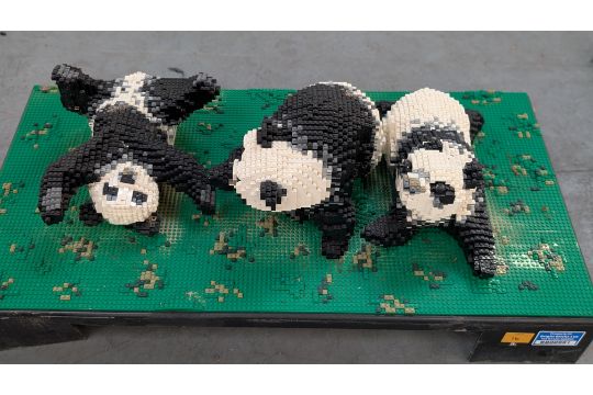 LEGO Brick Live auction Panda