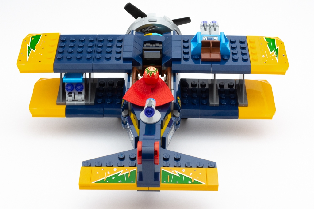 LEGO Review El Fuegos Stunt Plane 22