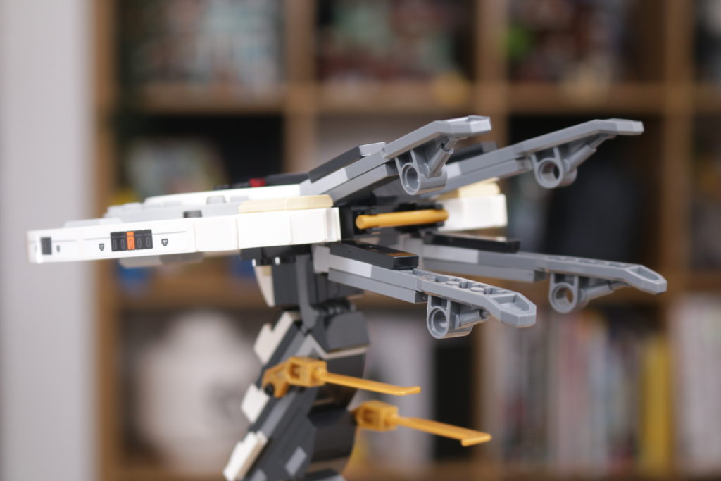 LEGO 76989 Horizon Forbidden West Tallneck review 22 1024x683