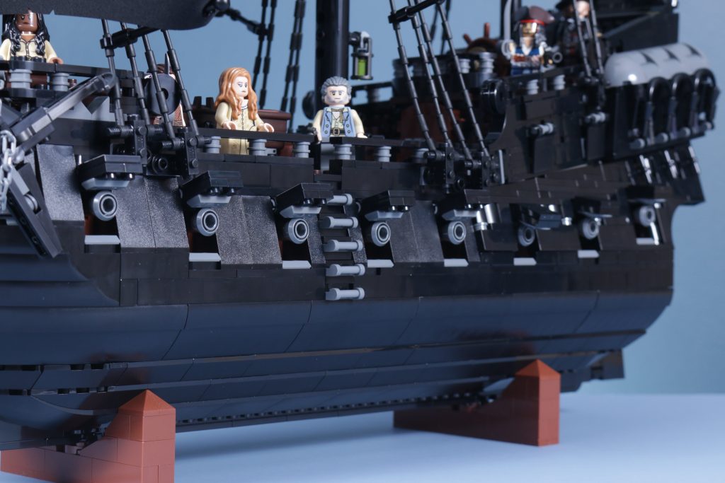 LEGO Icons 10365 Captain Jack Sparrows Pirate Ship review 14 1024x683