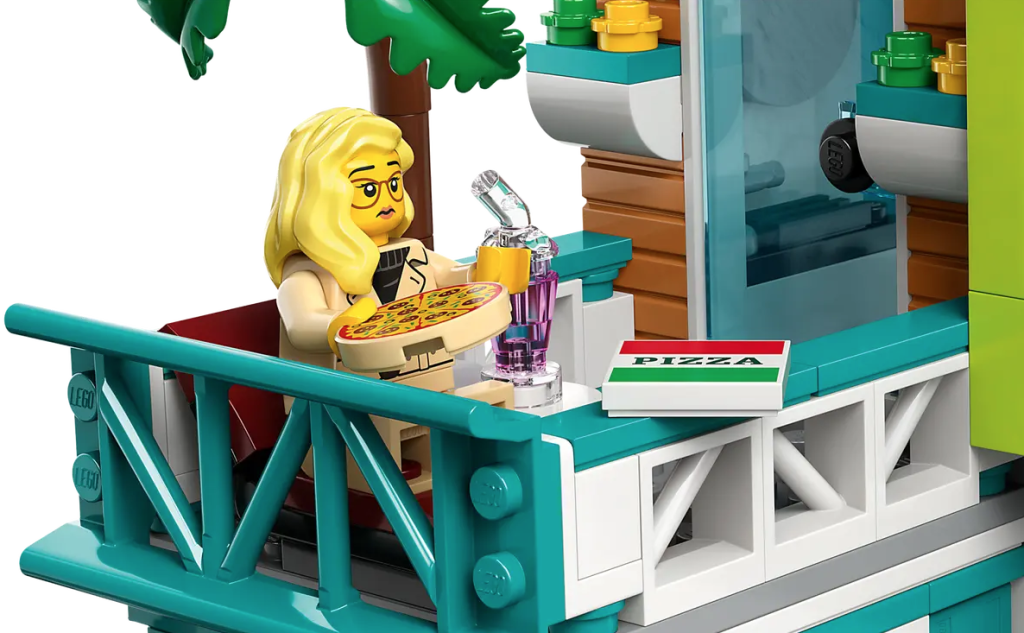 LEGO City 60380 Downtown 1024x633