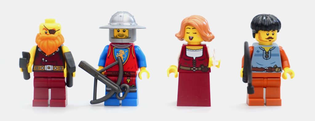 LEGO BrickLink Designer Program Medieval Seaside Market review 29 1024x394
