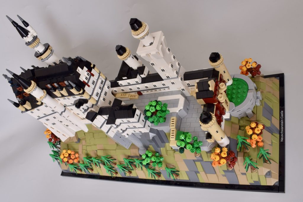 LEGO Architecture 21063 Neuschwanstein Castle review 40 1024x683