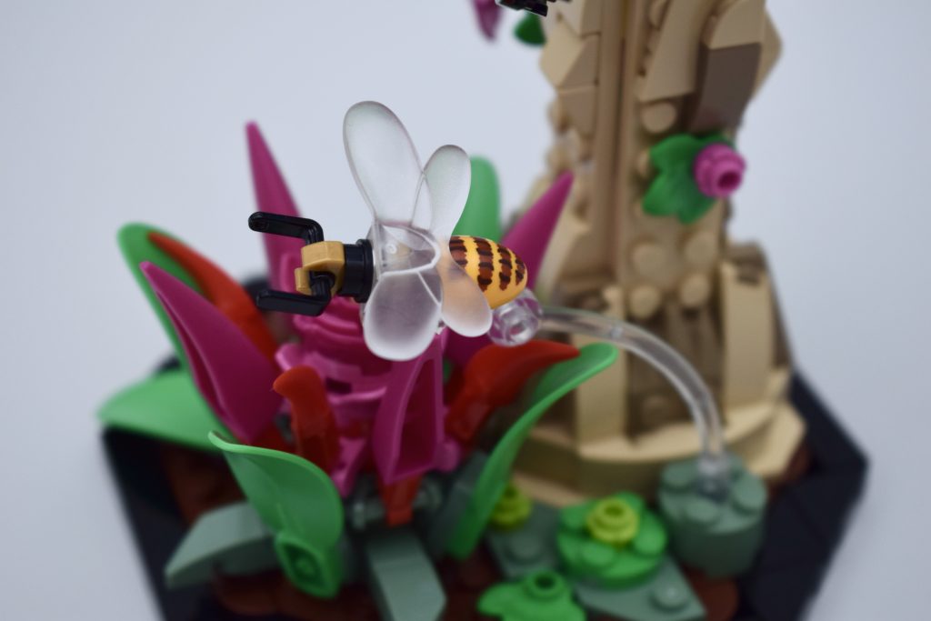 LEGO Ideas 21342 The Insects Collection Review 74 1024x683