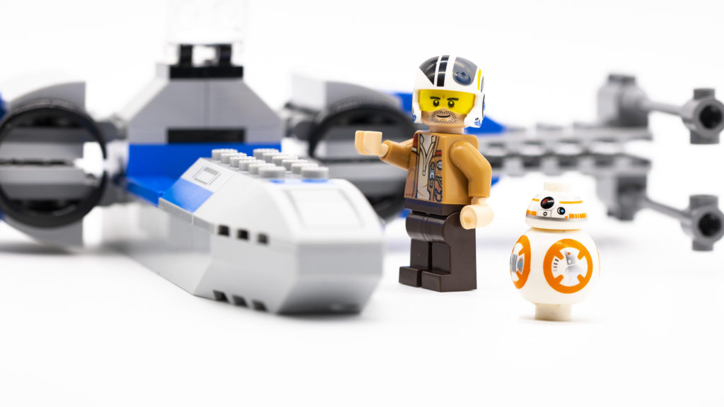 LEGO Star Wars 75297 Resistance X Wing 5
