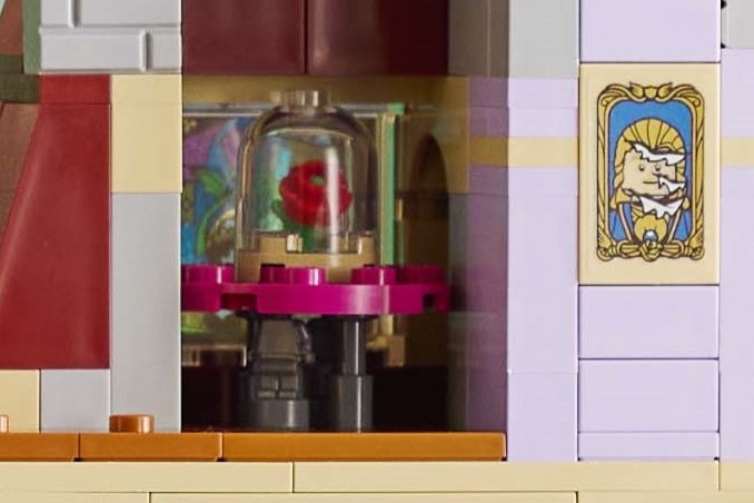 LEGO Disney 43263 beauty and the beast castle table