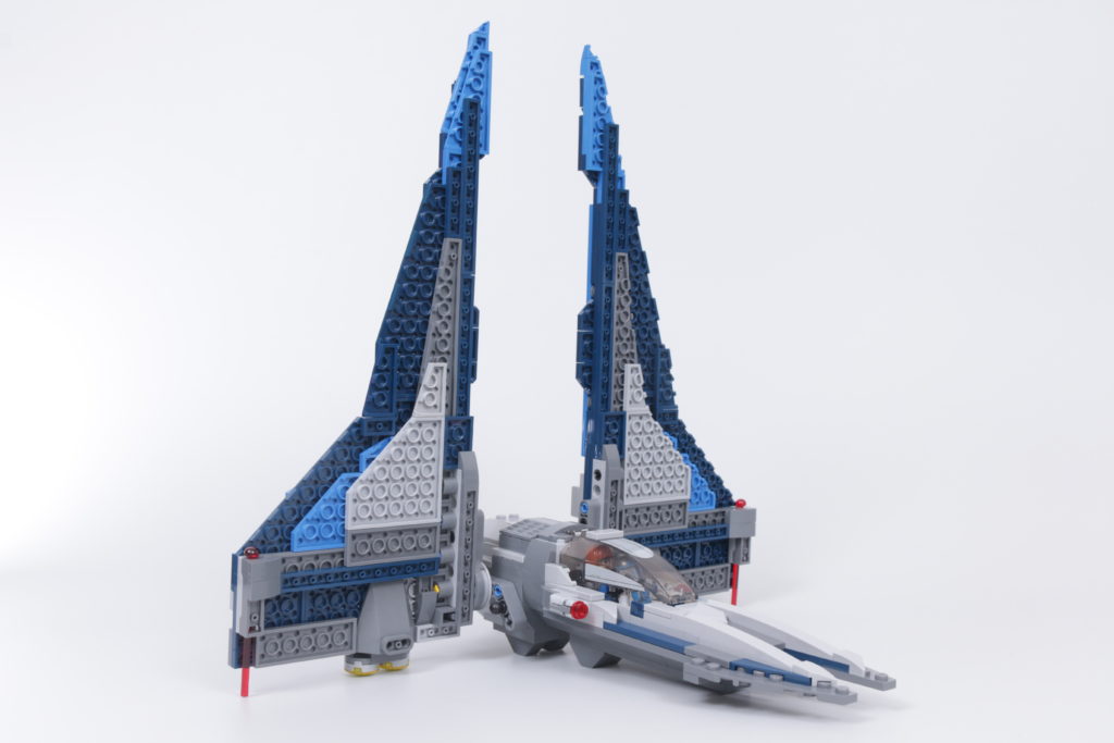 LEGO Star Wars 75316 Mandalorian Starfighter review 11