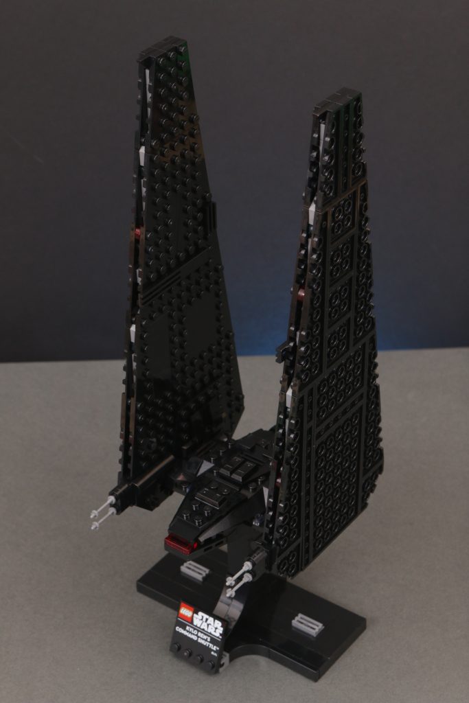 LEGO Star Wars 75406 Kylo Rens Command Shuttle review 8 683x1024
