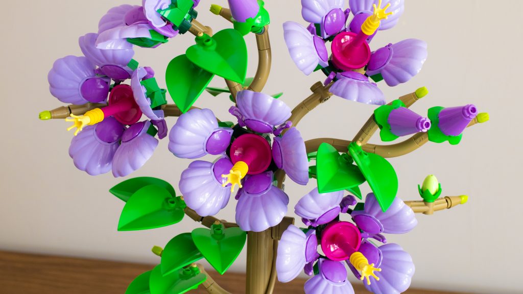 Lego botanicals 10372 Hibiscus 31 1024x576