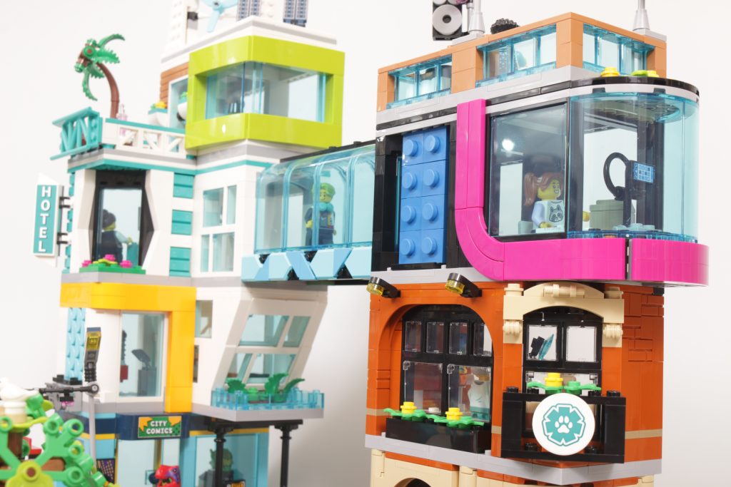 LEGO City 60380 Downtown review 41 1024x683