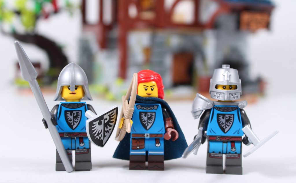 LEGO Collectible Minifigures 71037 Series 24 Black Falcons Falconer 4 1024x635