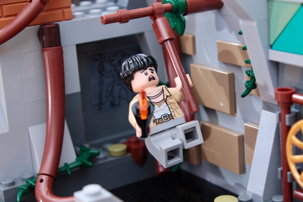 LEGO Indiana Jones 77015 Temple of the Golden Idol critique 4 1024x683